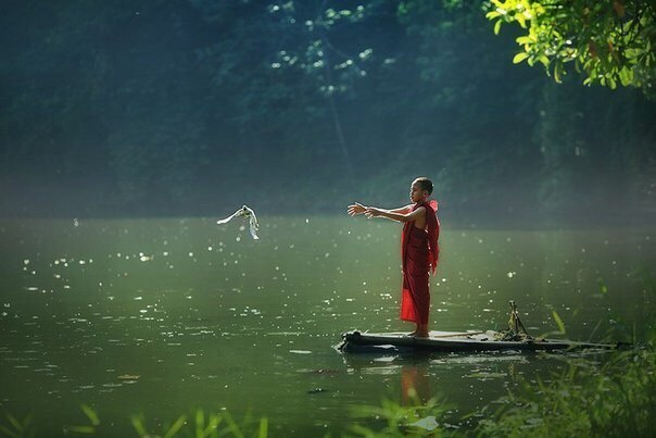Tích đức hành thiện tự có thiên mệnh. 